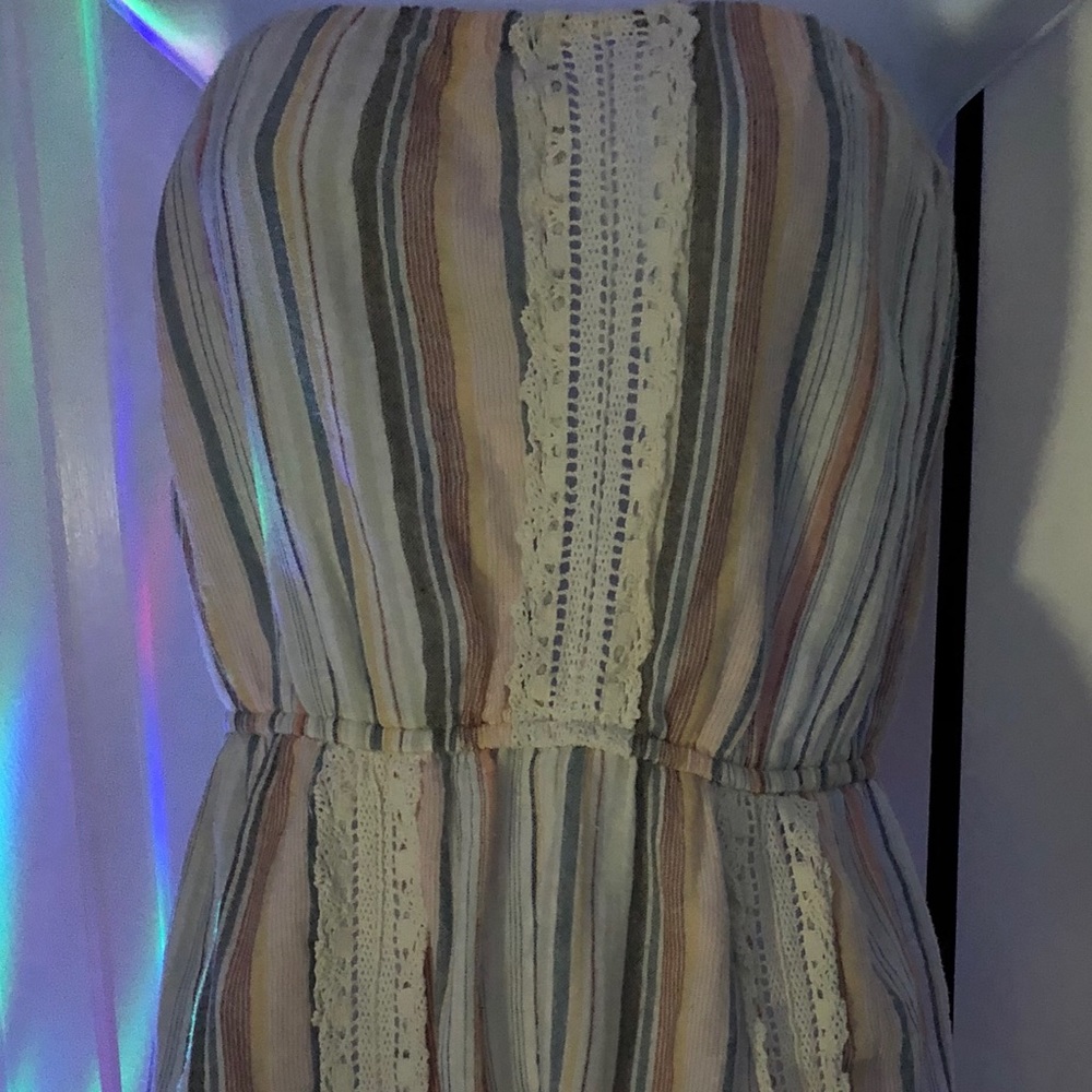 DESIGNED BY O’NEILL VERY COMFY DRESS IN GREAT COND